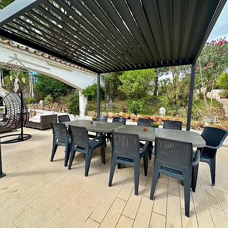 Casa Real * Mem Moniz