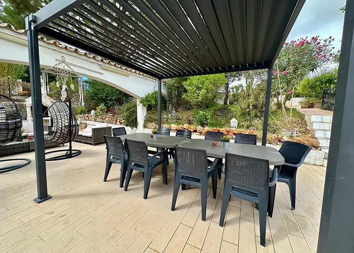 Casa Real * Mem Moniz